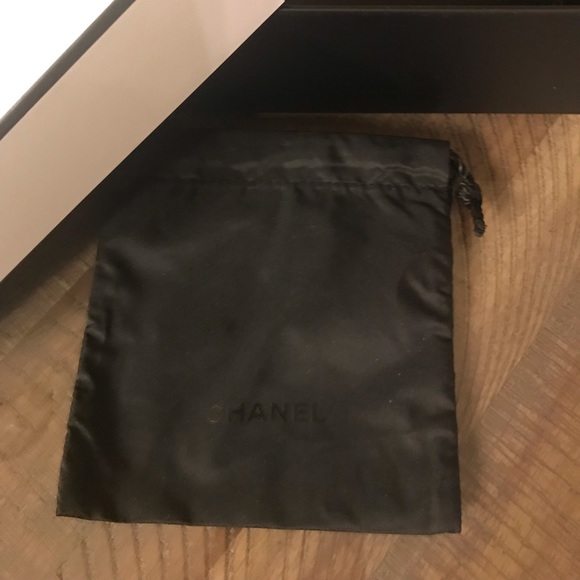 Chanel Box - Picture 5 of 5